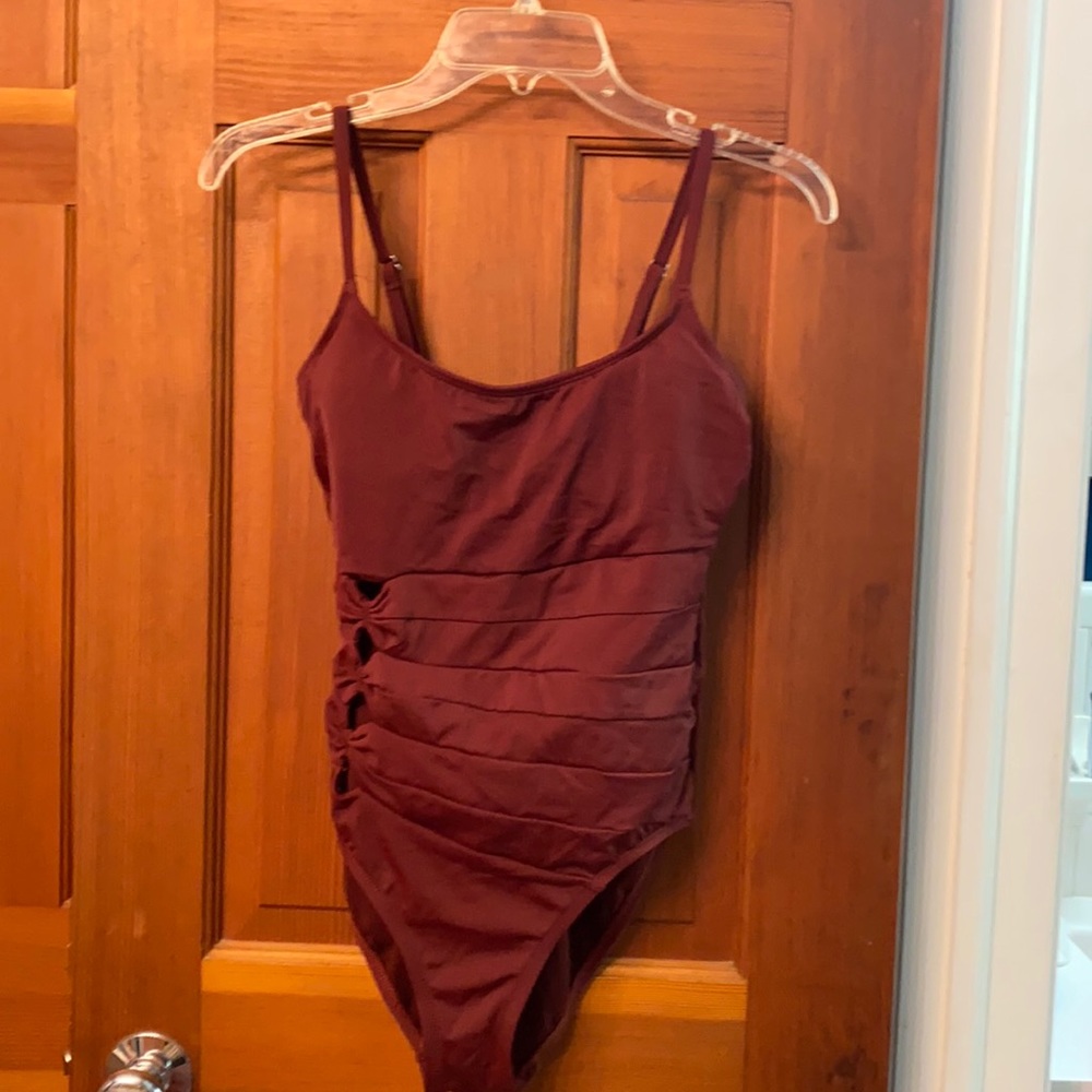 One peace swim suit